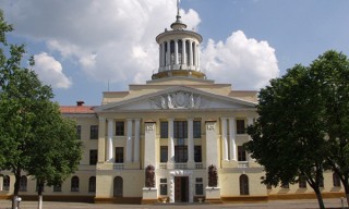 Начался прием документов в военные вузы