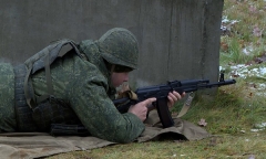 Занятия по стрельбе с новобранцами