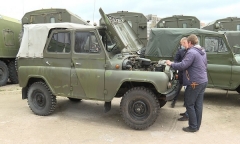 В Гомеле прошла выставка-продажа военной техники